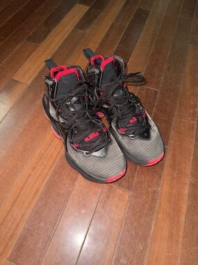 Nike Lebron James Black and Red High-Top Basketball Shoes